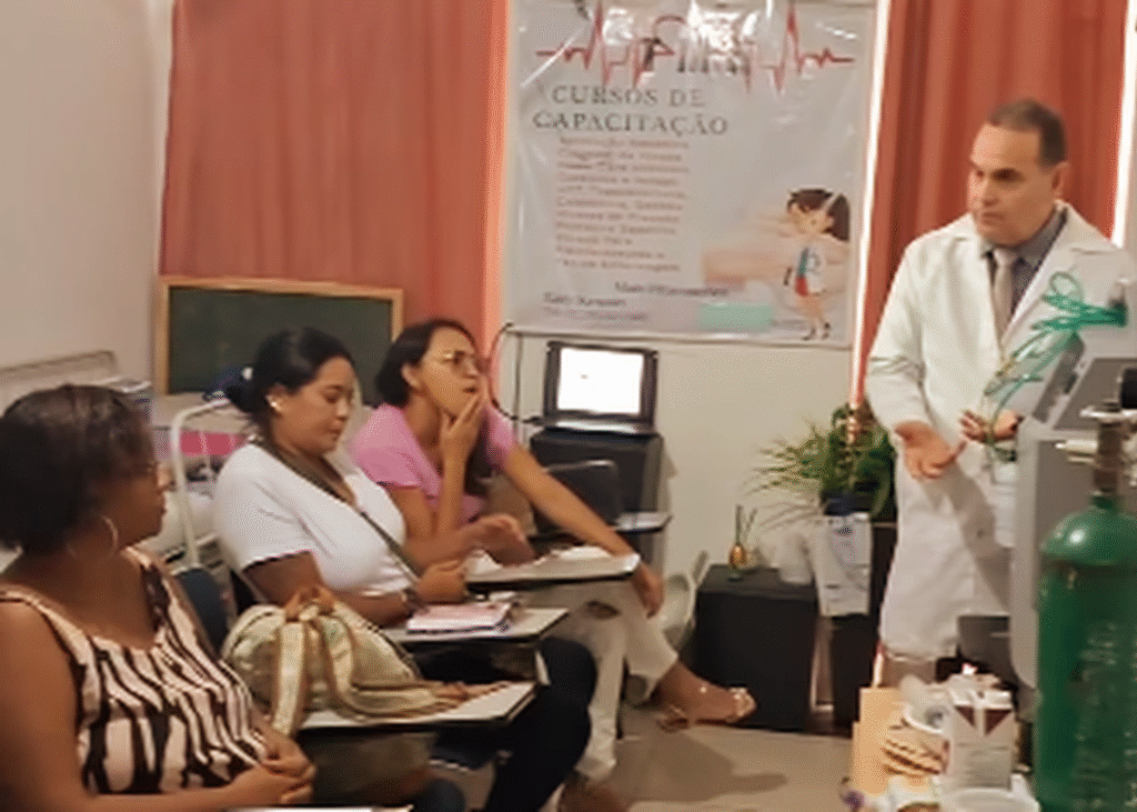 Curso online e presencial de cuidador de idosos